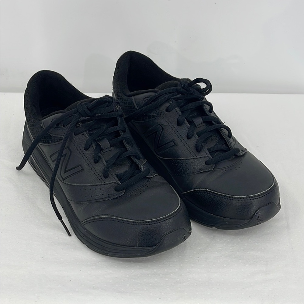 NEW BALANCE 928V3 WOMENS SIZE 9.5 Black Sneakers